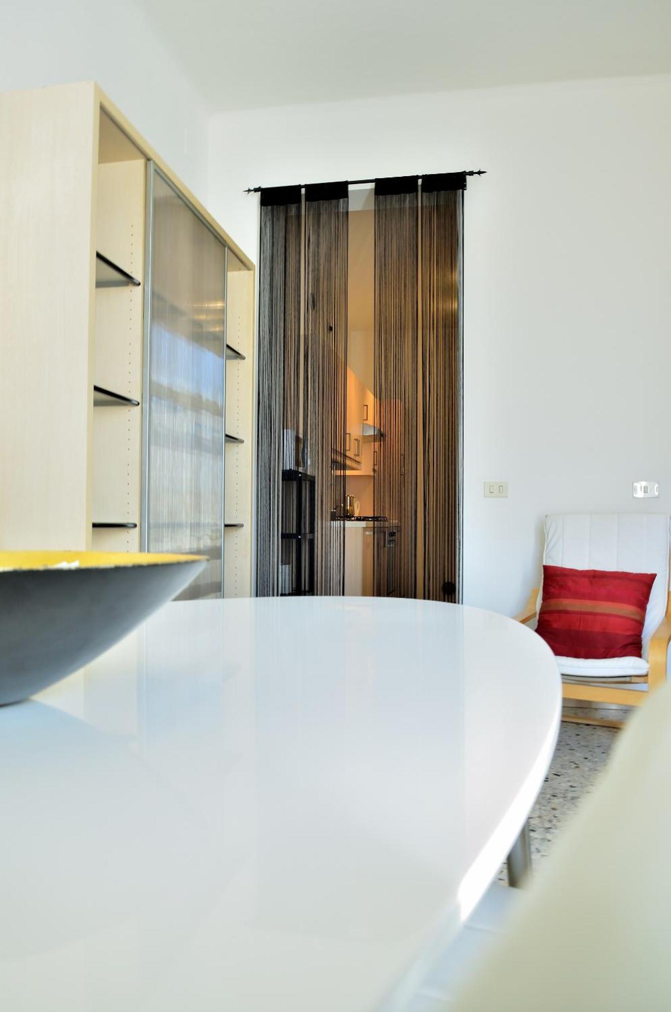The Romantic Village House - Apartments With Lake View Colonno Экстерьер фото